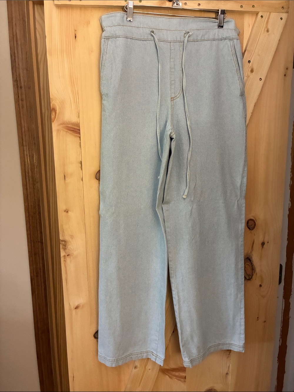 Universal Thread Light Blue Denim Jeans with Gold Topstitch